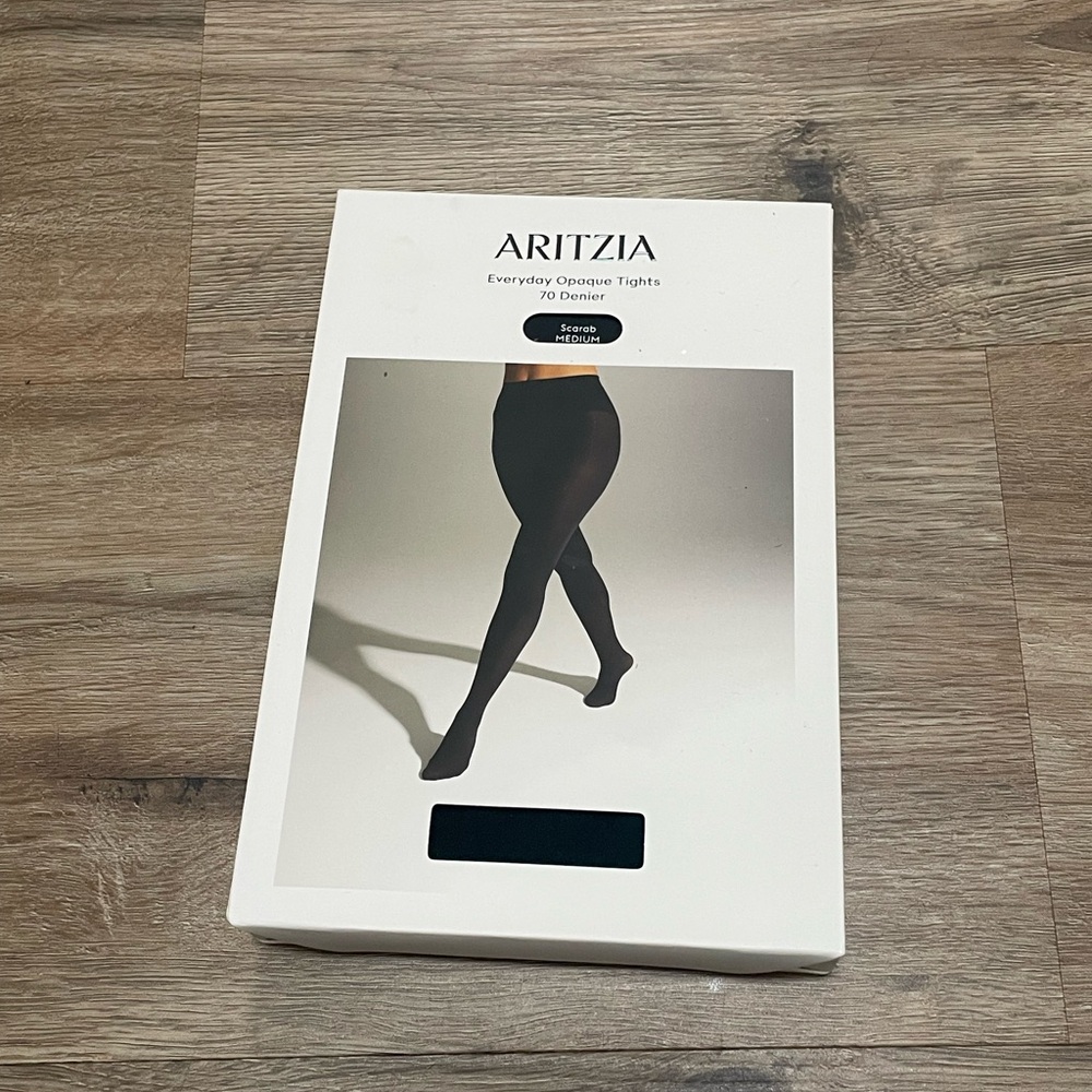 Aritzia Everyday Opaque Tights - Scarab Green